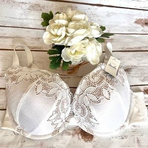 Lane Bryant Cacique Cleavage Solution Boost Plunge Bra 40C New